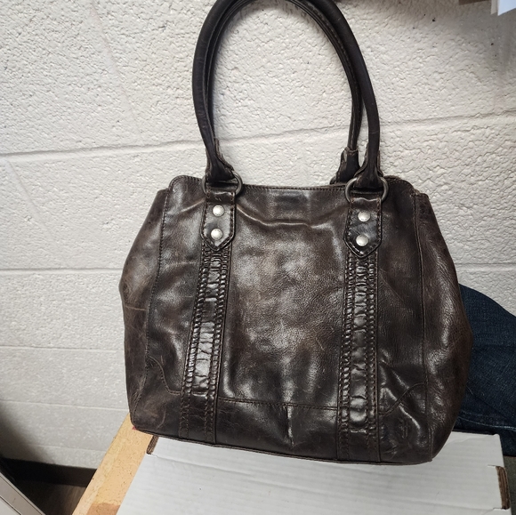 Frye Melissa tote bag in dark brown leather. - Picture 10 of 12